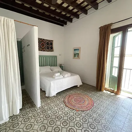 Dona Lola Homestay szállás