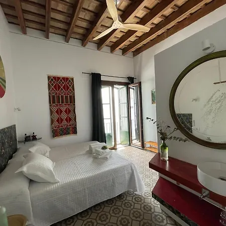 Dona Lola Homestay szállás *